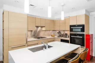 Photo #6: 202513511 Listing