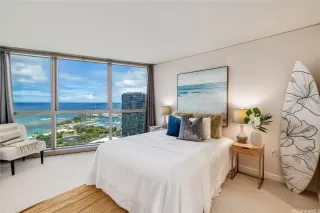 Photo #6: 202513520 Listing 