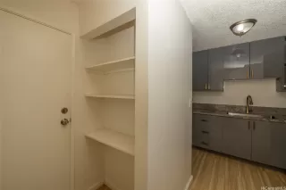 Photo #6: 202513524 Listing