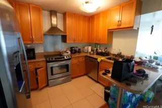 Photo #3: 202513639 Listing