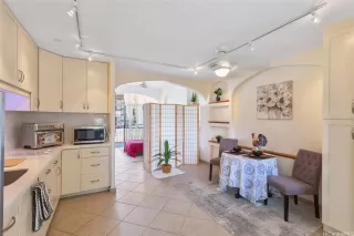 More Details about MLS # 202513640 : 1020 GREEN STREET 303