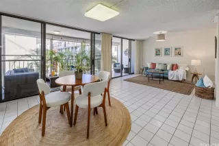 Photo #2: 202513642 Listing 