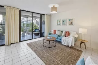 Photo #4: 202513642 Listing 