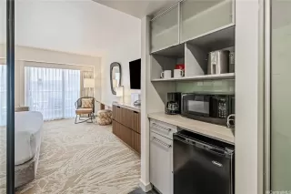 Photo #4: 202513649 Listing 