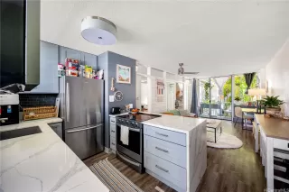 Photo #2: 202513728 Listing 