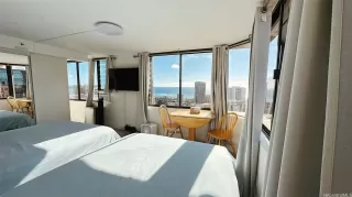 HAWAIIAN MONARCH Condos for Sale Browse active condo listings in HAWAIIAN MONARCH