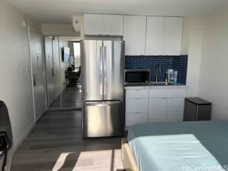 Photo #4: 202513733 Listing 