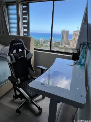 Photo #5: 202513733 Listing 