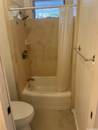 Photo #3: 202513766 Listing