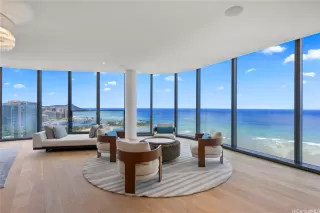 Photo #4: 202513780 Listing