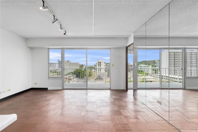 MLS: 202513868 Condo For Sale