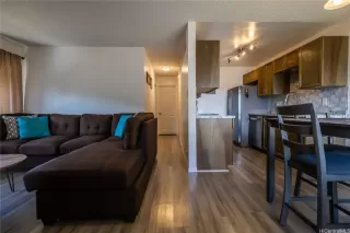 Photo #2: 202513881 Listing 