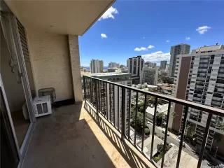 Photo #2: 202513892 Listing 