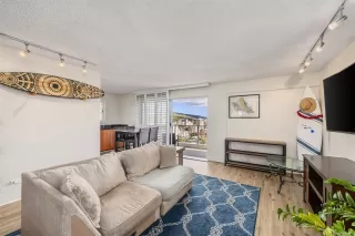 Photo #3: 202513912 Listing 