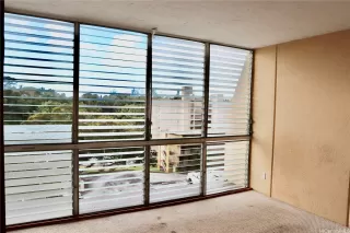 Photo #5: 202513914 Listing 