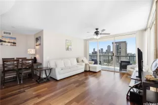 Photo #4: 202513921 Listing 