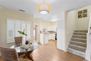 Photo #3: 202513935 Listing 