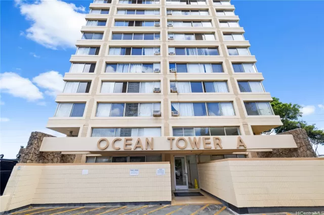 MLS: 202513953 Condo For Sale