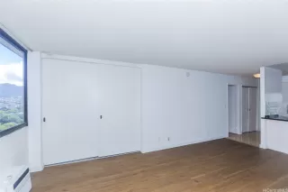 Photo #6: 202513956 Listing 