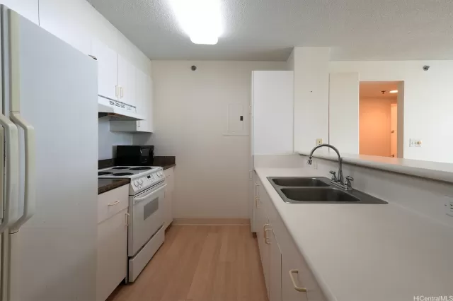 MLS: 202513971 Condo For Sale