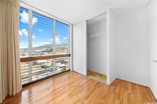 Photo #6: 202513976 Listing 