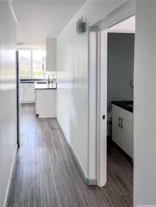 Photo #4: 202513984 Listing 