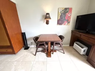 Photo #6: 202513998 Listing