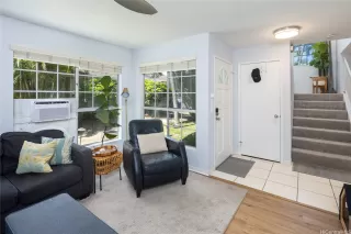 Photo #3: 202514027 Listing