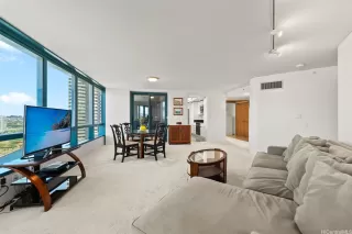 Photo #3: 202514031 Listing