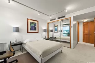 Photo #5: 202514031 Listing