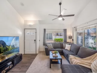 Photo #3: 202514048 Listing 