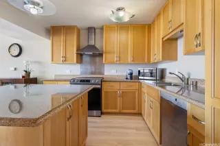 Photo #3: 202514100 Listing 