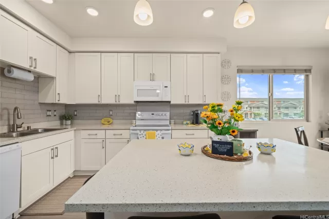 MLS: 202514115 Condo For Sale