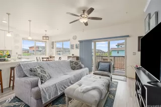 Photo #2: 202514115 Listing 