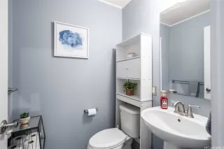 Photo #5: 202514115 Listing 