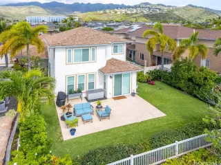 More Details about MLS # 202514144 : 520 LUNALILO HOME ROAD 354