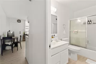 Photo #6: 202514152 Listing 