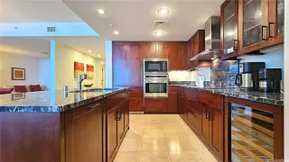 Photo #6: 202514161 Listing 