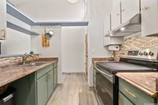 Photo #5: 202514170 Listing 