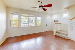 Photo #3: 202514188 Listing 