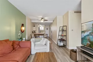 Photo #2: 202514219 Listing 