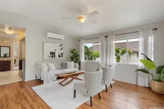 Photo #2: 202514230 Listing 