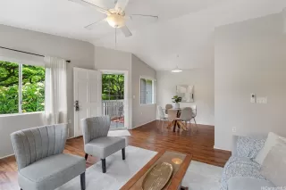 Photo #3: 202514230 Listing 