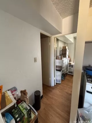 Photo #6: 202514397 Listing 