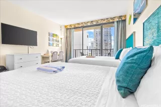 Photo #2: 202514418 Listing 