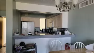 Photo #4: 202514466 Listing 