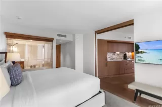 Photo #5: 202514467 Listing 