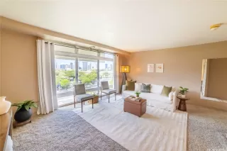 Photo #4: 202514474 Listing 