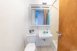 Photo #5: 202514474 Listing 