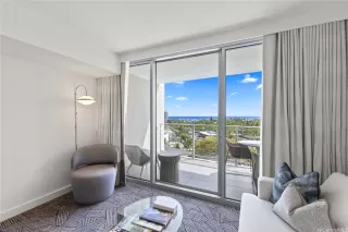 Photo #6: 202514592 Listing 